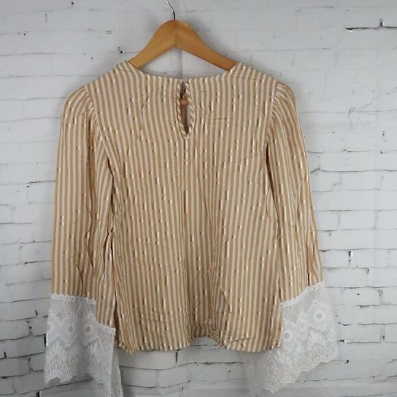 H&M MUSTARD YELLOW WHITE STRIPED WIDE CUT SLEEVE WITH LACE TRIM CROP TOP - Picture 7 of 8